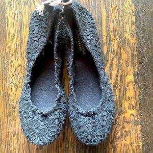 Cute black lace ballet flat